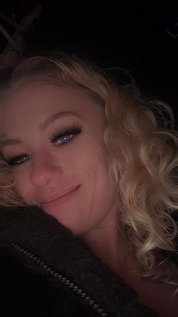 Karmela, 30  female escort, Mohave County