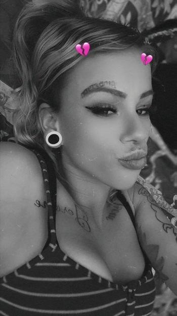 Karmela, 30  female escort, Mohave County