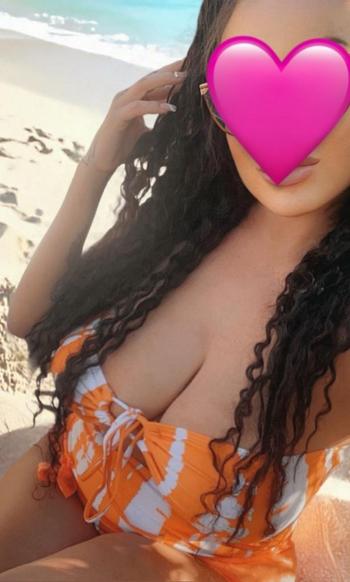 London, 42  female escort, Mohave County