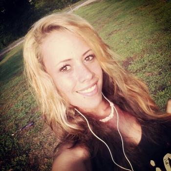 Rowena Mila isis, 26  female escort, Mohave County